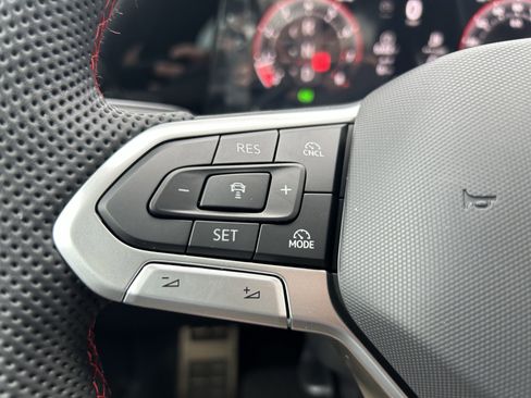 New 2026 Volkswagen GTI SE image 19