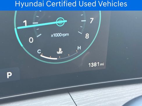 Certified 2025 Hyundai Santa Fe Limited FWD image 22