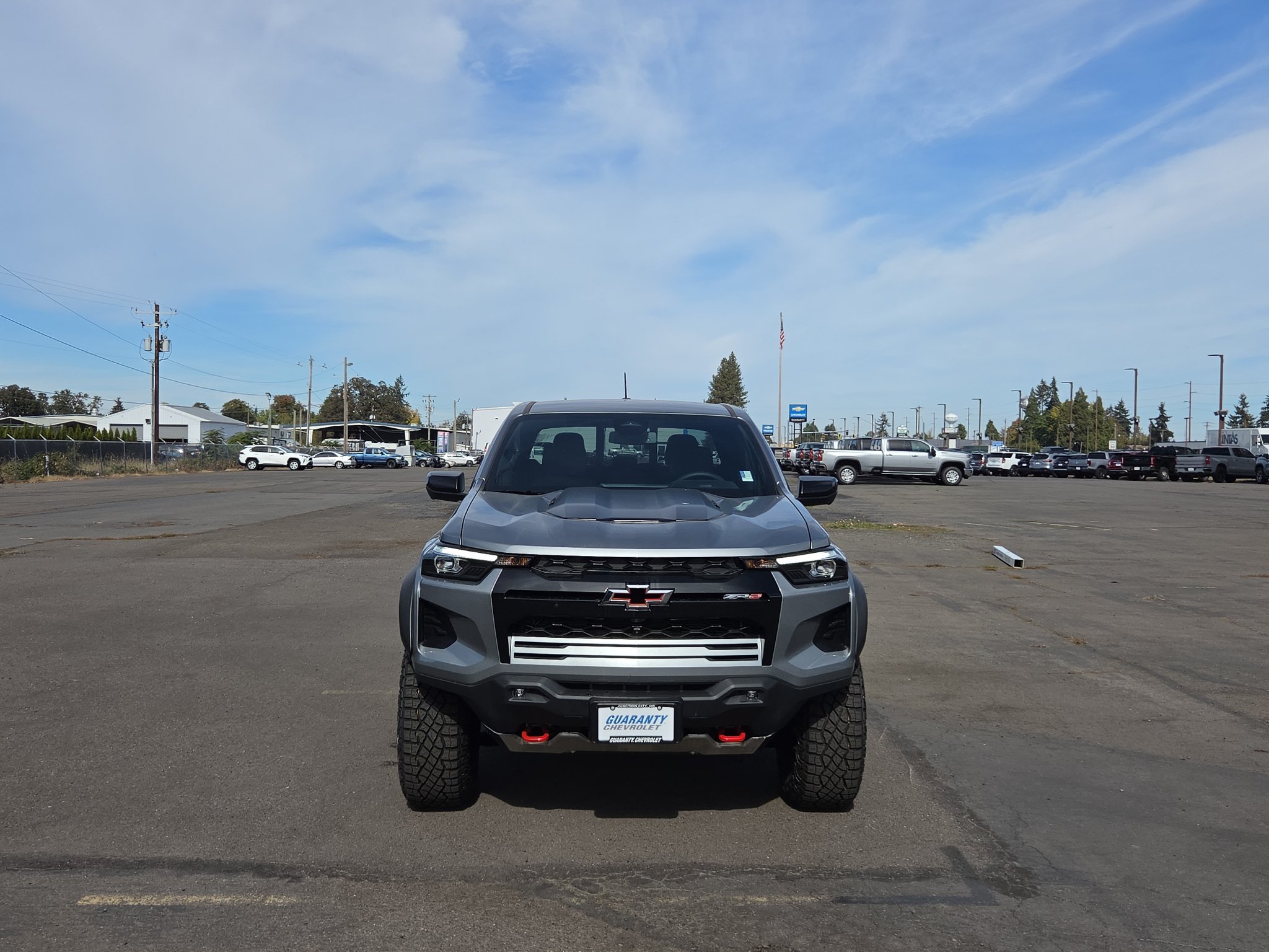 New 2026 Chevrolet Colorado ZR2 w/ Technology Package AWD/4WD image 2