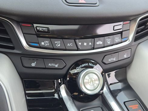 New 2025 Acura TLX Technology Package image 30