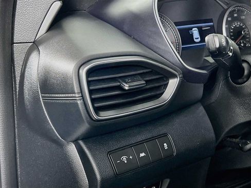 Certified 2022 Hyundai Santa Fe SEL AWD/4WD image 10