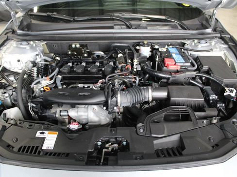 Used 2024 Honda Accord LX image 11