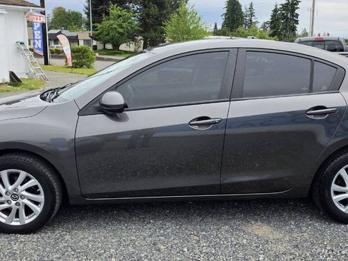 Used 2013 MAZDA MAZDA3 i Touring FWD image 4