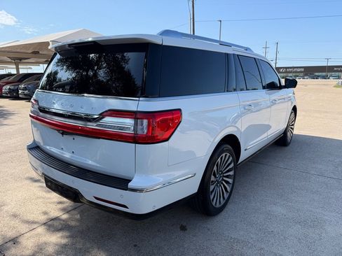 Used 2020 Lincoln Navigator L Reserve w/ Equipment Group 208A Reserve AWD/4WD image 7