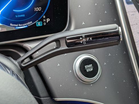 Used 2023 Mercedes-Benz EQE 500 4MATIC Sedan image 22