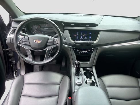 Used 2023 Cadillac XT5 Luxury FWD image 38