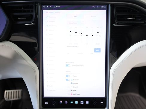 Used 2020 Tesla Model X Long Range AWD/4WD image 75