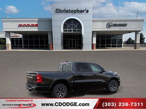 Used 2026 RAM 1500 Laramie AWD/4WD image 4