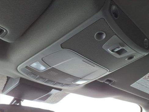 Used 2021 Ford F250 XLT w/ Tremor Off-Road Package image 21