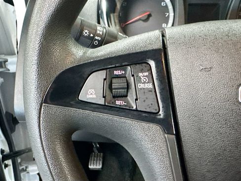 Used 2015 GMC Terrain SLE AWD/4WD image 8
