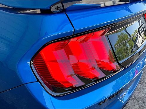 Used 2020 Ford Mustang GT Premium w/ GT Performance Package RWD image 38