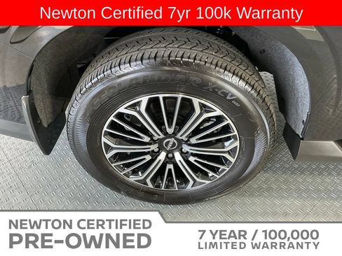 Used 2025 Nissan Armada SL w/ Captain's Chari Seat Package RWD image 72