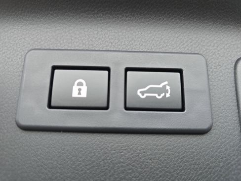 New 2025 Subaru Forester Sport image 18