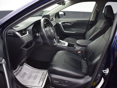 Used 2023 Toyota RAV4 XLE Premium AWD/4WD image 14