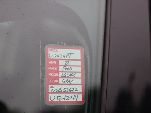 Certified 2022 Ford Escape SE w/ Convenience Package image 32