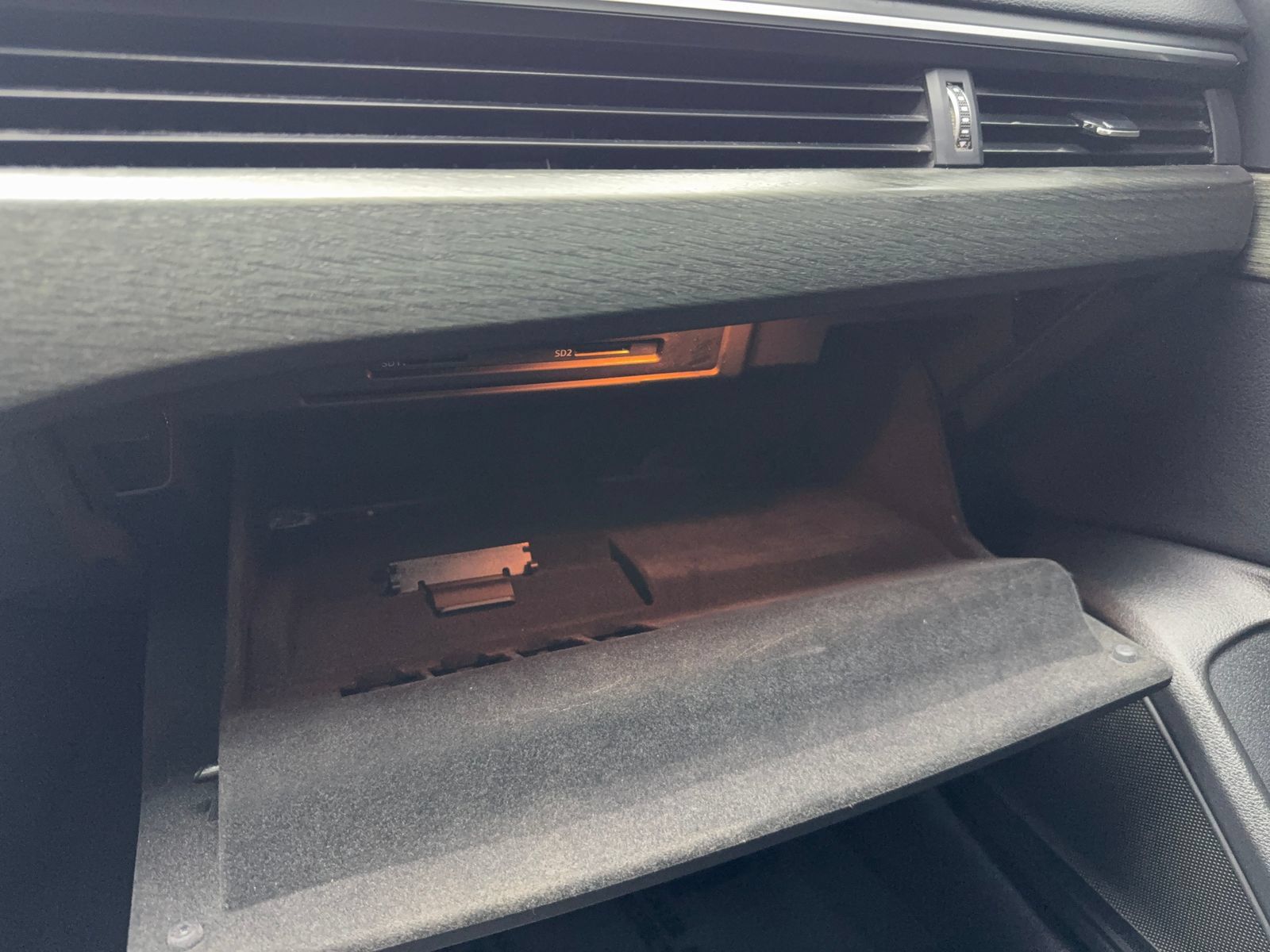 Used 2019 Audi A4 2.0T Premium FWD image 32