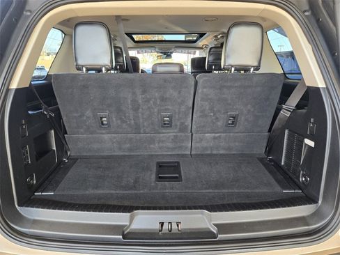 Used 2020 Ford Expedition Platinum image 19