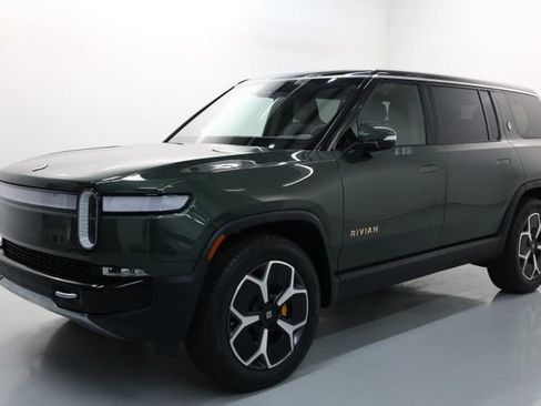 Used 2023 Rivian R1S Adventure AWD/4WD image 1