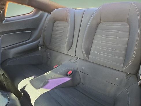 Used 2017 Ford Mustang Coupe image 16