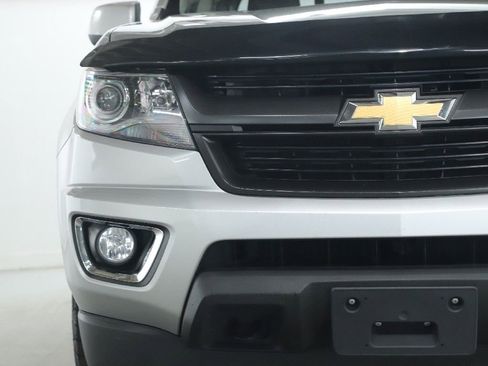 Used 2018 Chevrolet Colorado Z71 AWD/4WD image 7
