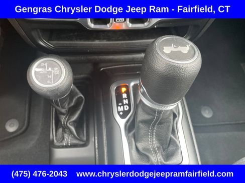 Certified 2025 Jeep Wrangler Unlimited Sahara w/ Safety Group AWD/4WD image 44
