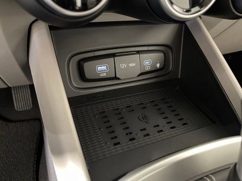 New 2026 Hyundai Venue SEL image 32