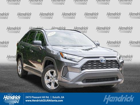 Used 2024 Toyota RAV4 LE image 1