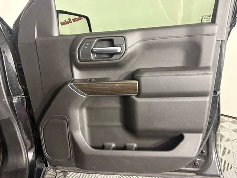 Used 2019 Chevrolet Silverado 1500 RST w/ All-Star Edition AWD/4WD image 35