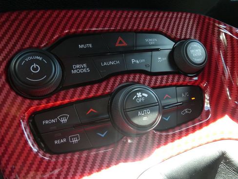 Used 2022 Dodge Challenger R/T Scat Pack RWD image 23