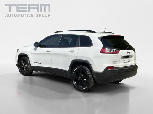 Used 2021 Jeep Cherokee Latitude Plus FWD image 5
