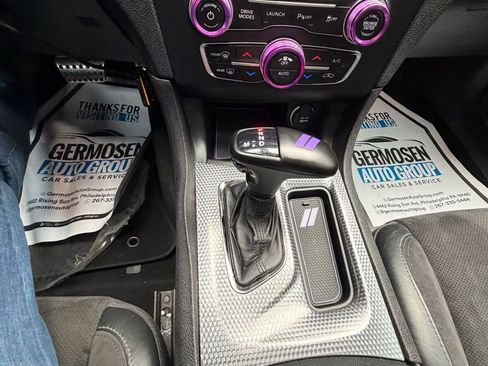 Used 2019 Dodge Charger Scat Pack w/ Plus Group image 14