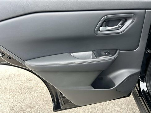 New 2026 Nissan Rogue SV FWD image 21