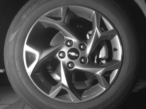 Used 2025 Chevrolet Trax LT w/ LT Convenience Package image 13