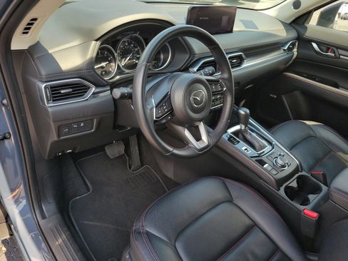 Used 2024 MAZDA CX-5 Carbon Edition image 4