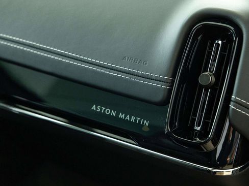 New 2026 Aston Martin DBX 707 image 35