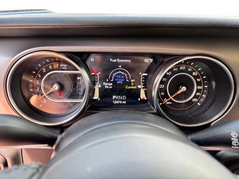 Used 2021 Jeep Wrangler Sport AWD/4WD image 15