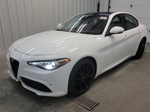Used 2018 Alfa Romeo Giulia Ti Sport w/ Quick Order Package 22S Sport image 1