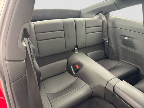 Used 2024 Porsche 911 Carrera image 30