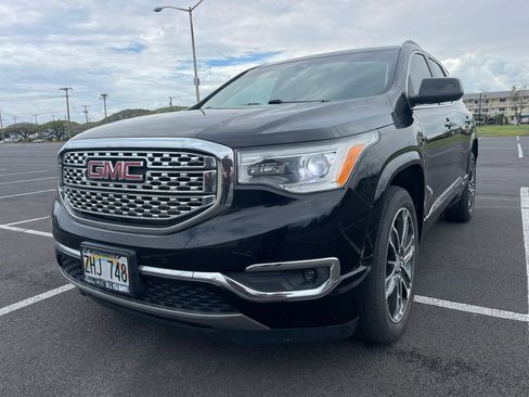 Used 2019 GMC Acadia Denali AWD/4WD image 2