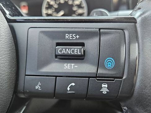 Used 2023 Nissan Pathfinder SL w/ SL Premium Package AWD/4WD image 30