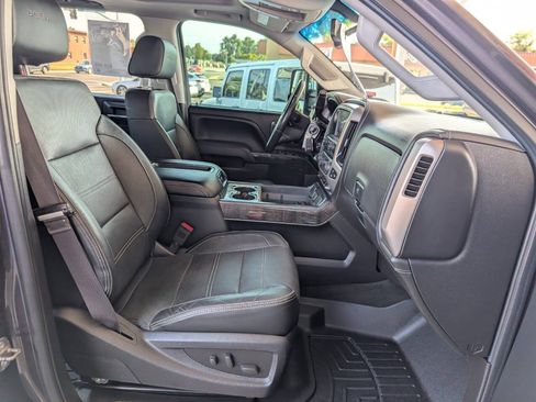 Used 2015 GMC Sierra 2500 Denali w/ Suspension Package, Off-Road AWD/4WD image 18