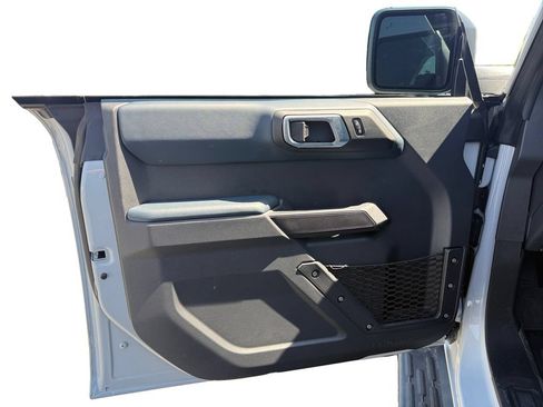 Used 2026 Ford Bronco Heritage Edition AWD/4WD image 16