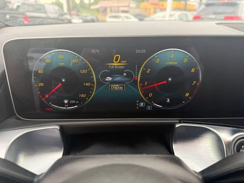 Used 2021 Mercedes-Benz GLB 250 4MATIC image 26