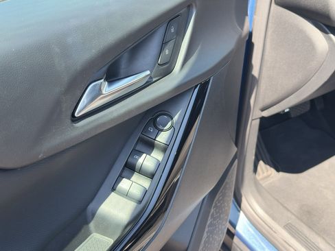 Certified 2025 Chevrolet Equinox LT AWD/4WD image 10