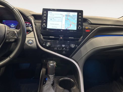 Used 2023 Toyota Camry XSE w/ Navigation Package image 12