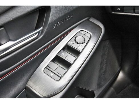 New 2026 Nissan Sentra SR w/ Floor Mat Package FWD image 16