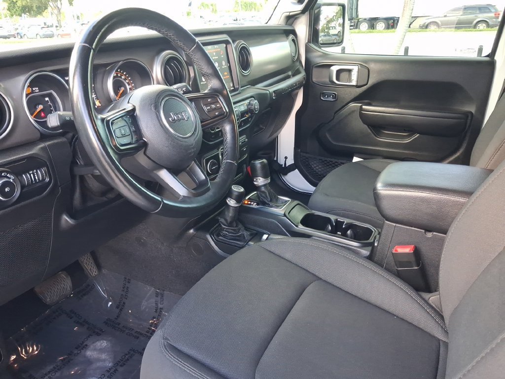 Used 2020 Jeep Wrangler Unlimited Sport S w/ Sun And Sound Package AWD/4WD image 17