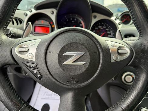 Used 2018 Nissan 370Z Touring image 26