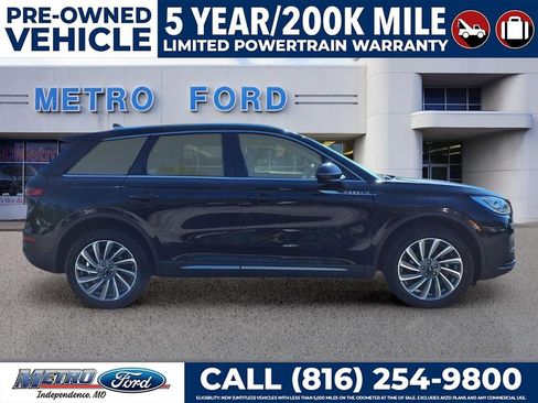 Used 2023 Lincoln Corsair Reserve w/ Equipment Group 202A AWD/4WD image 2