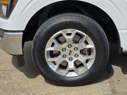 Used 2023 Ford F150 XLT image 11